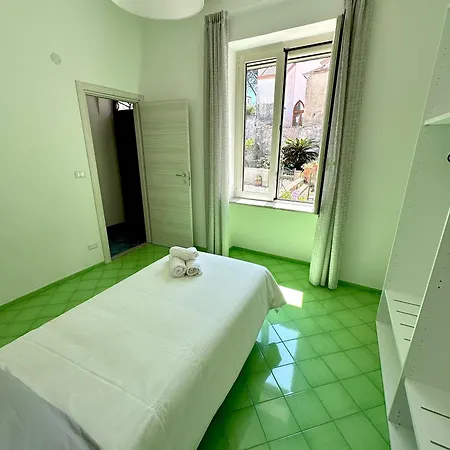 Semesterbostad Simona House